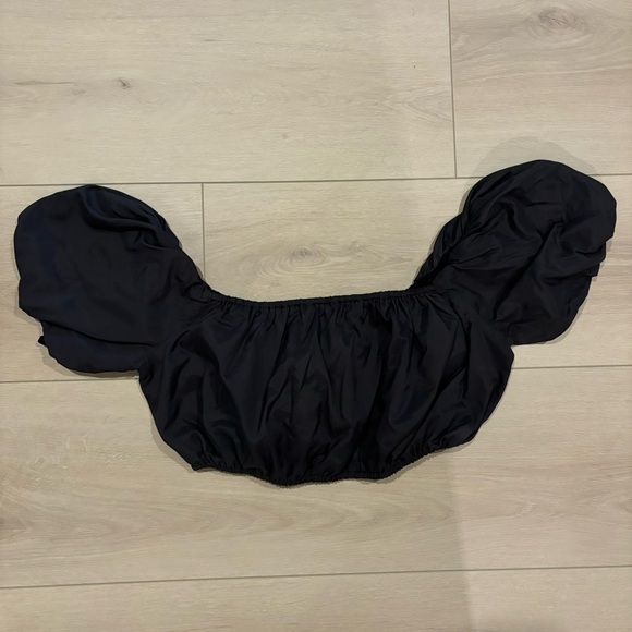 STAUD Cropped Off-the-shoulder Shell Top In Black - Picture 2 of 3